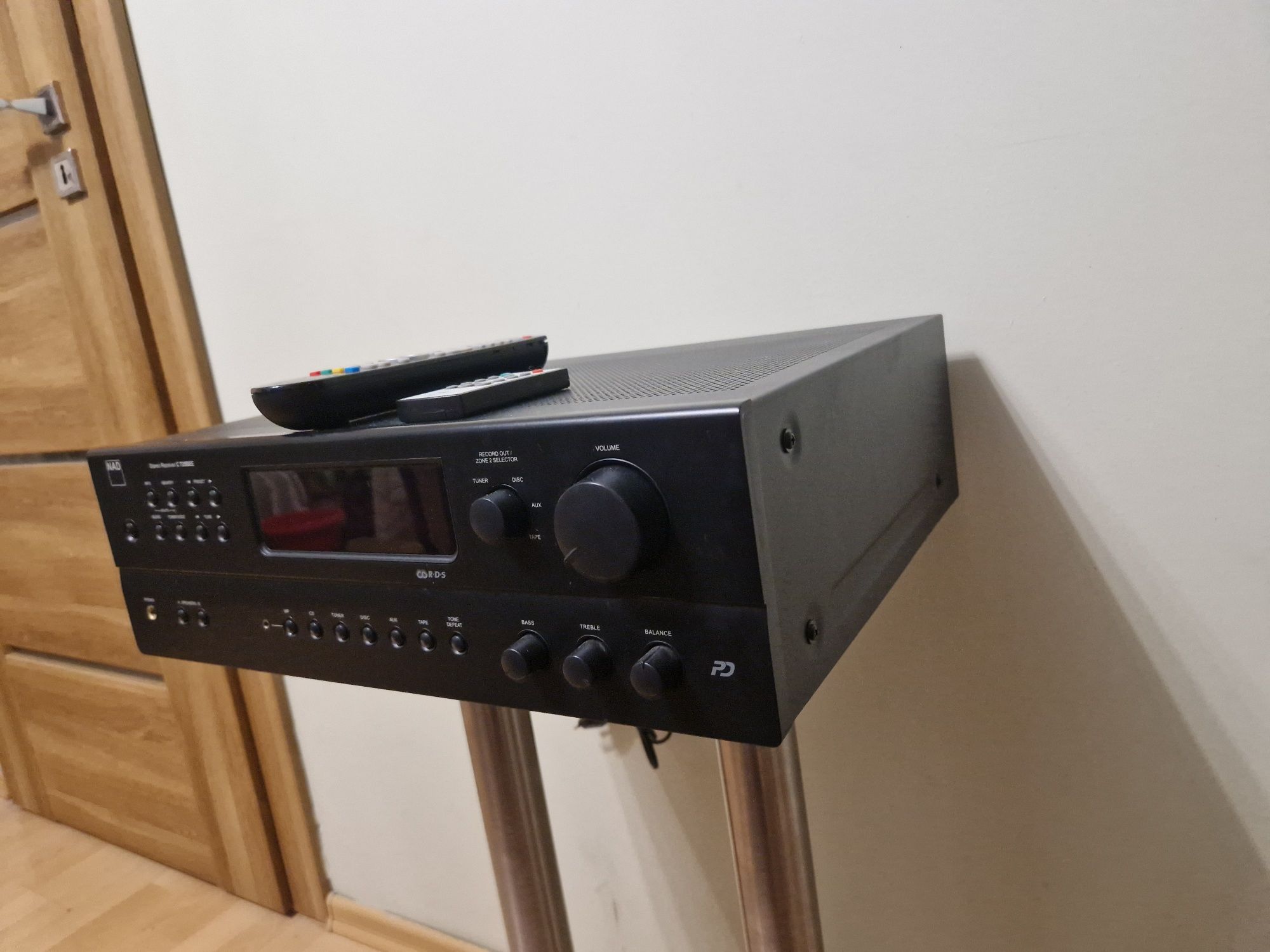 NAD C725BEE amplituner