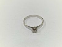 Złoty pierścionek damski/ 585/ 1.82 gram/ R21/ DIA 0.35 CT/ białe złot