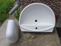Umywalka, półpostument Roca , szer.72cm