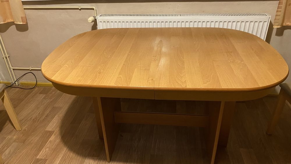 Stół rozkladany do jadalni