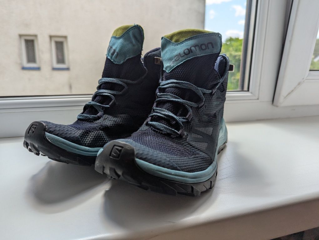 Кросівки черевики трекінгові жіночі Salomon Outline Mid Gore tex 39-40