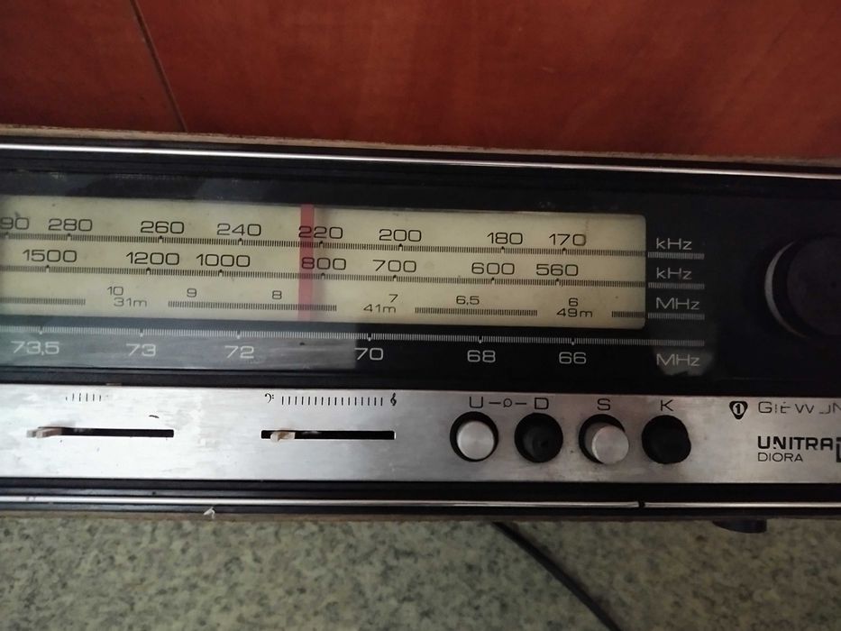Radio Giewont Unitra Diora PRL na części do ogarnięcia nie sprawne