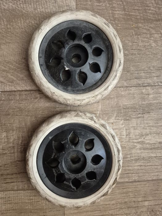 Колеса для кравчучки ціна за два