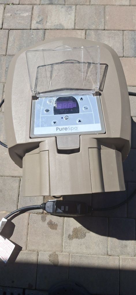 Intex pompa do jacuzzi uszkodzona