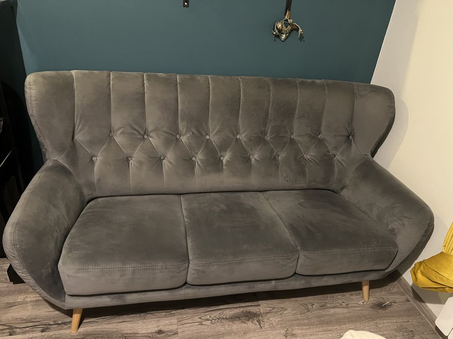 Kanapa uszak b.dobry stan