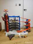 Hot Wheels Super Ultimate Garage + Gratisy - Wielki Garaż