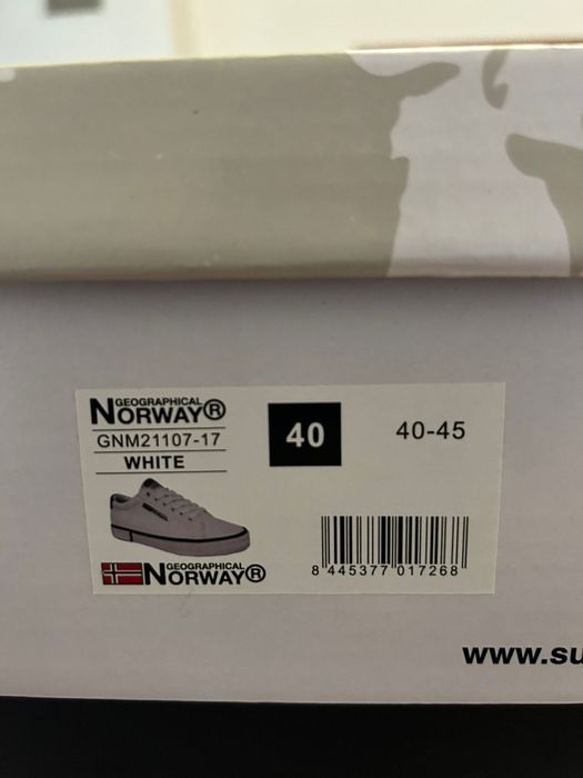 Sapatilhas brancas novas Geograhical Norway