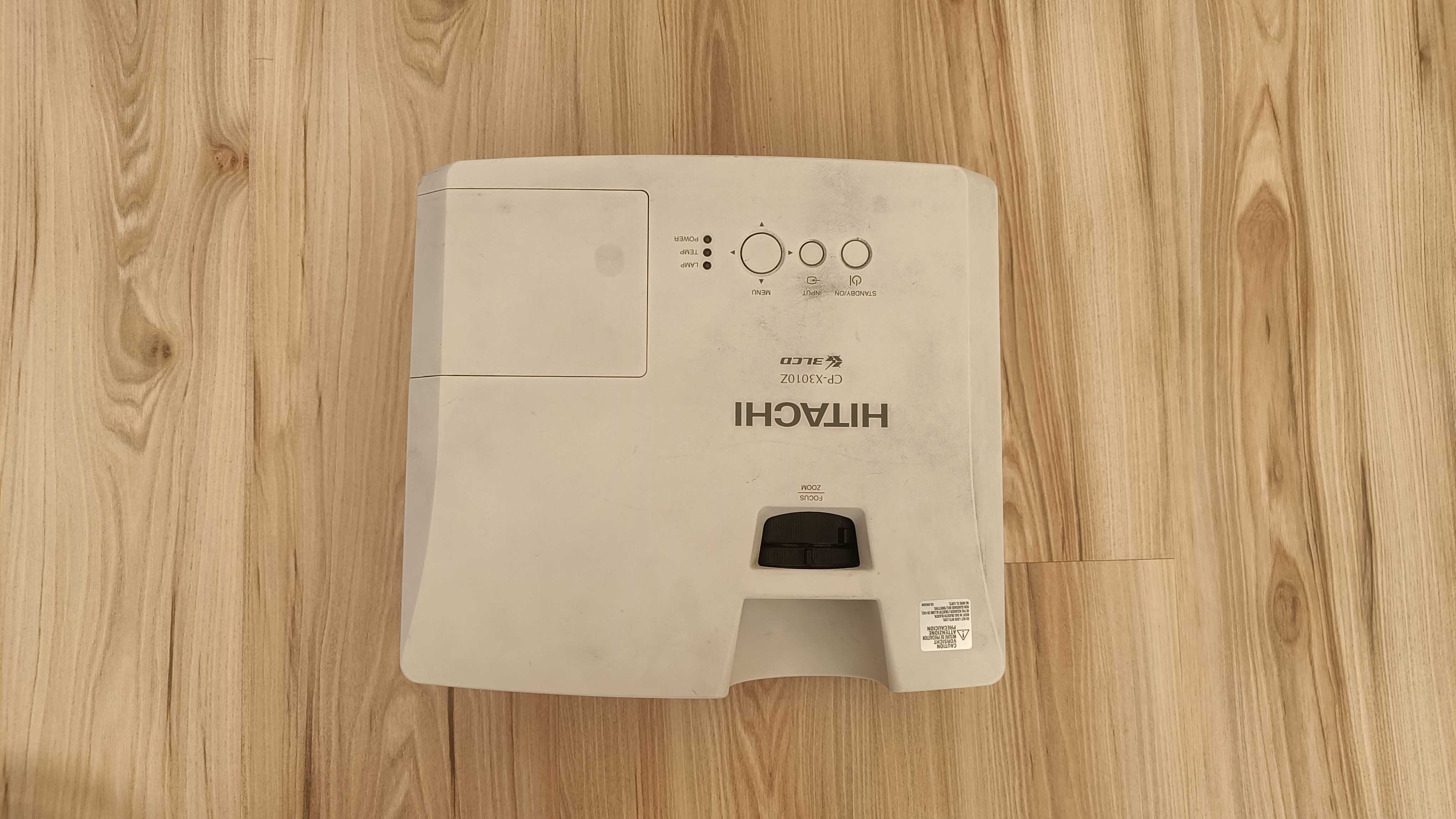 Projektor HITACHI CP-X3010Z