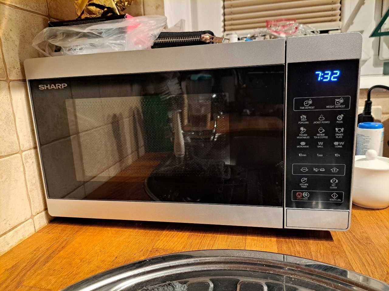 NOWA Mikrofalówka Kuchenka Mikrofalowa Sharp 12 Programów Grill 1000W