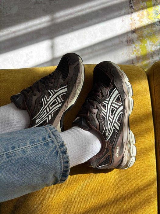 Asics Gel-NYC Black Coffee Brown