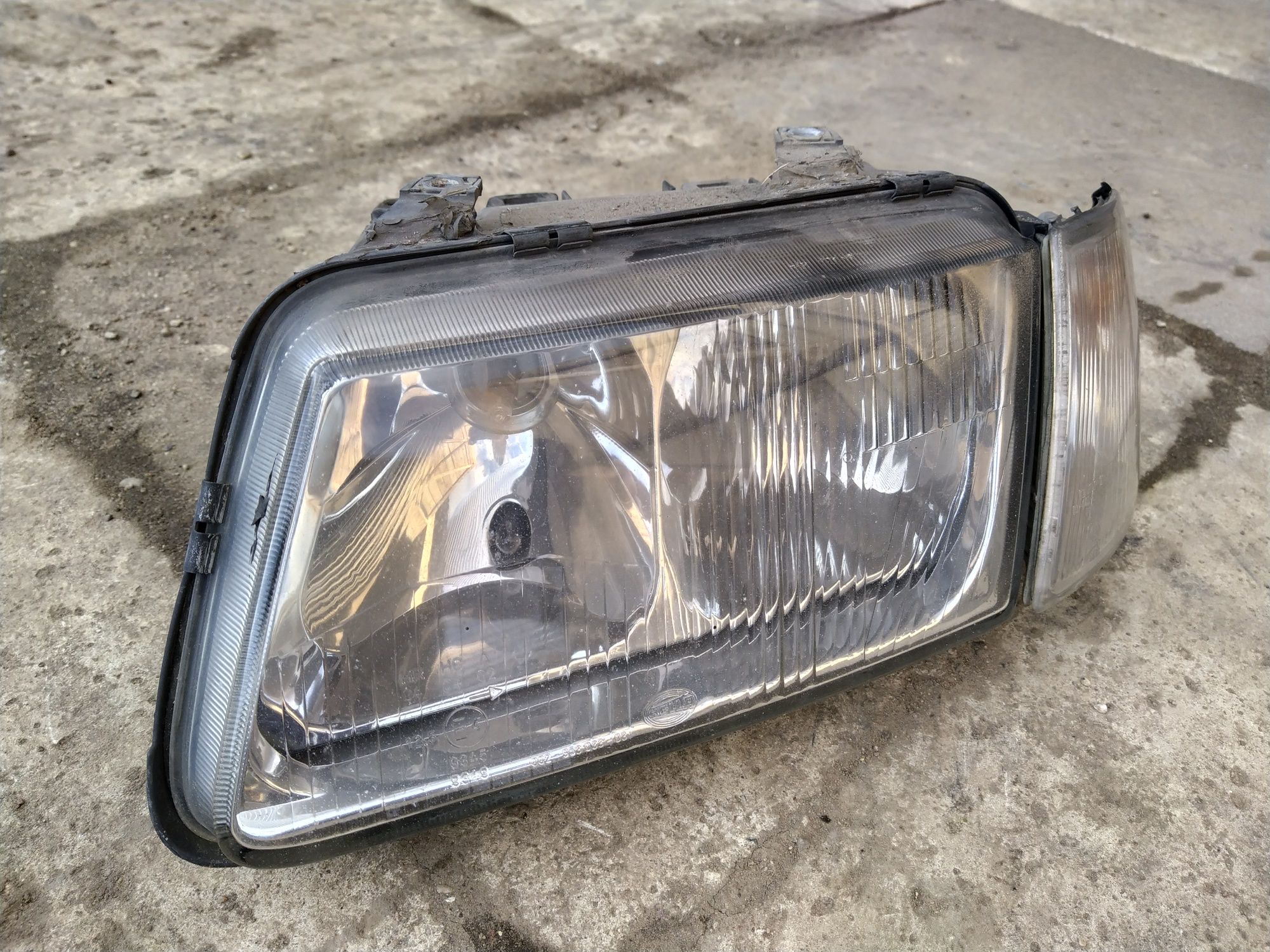 Audi a3 8l lampy tył przedlift polift