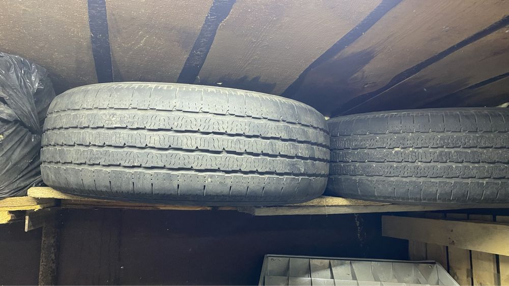 Пара літньої гуми Kumho 235/60 r17