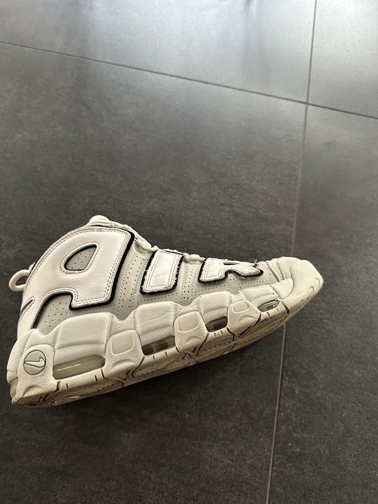 Nike air uptempo