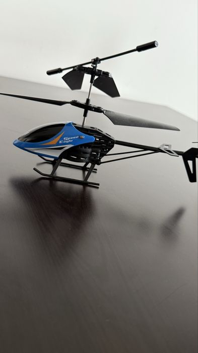 Helikopter zdalnie sterowany