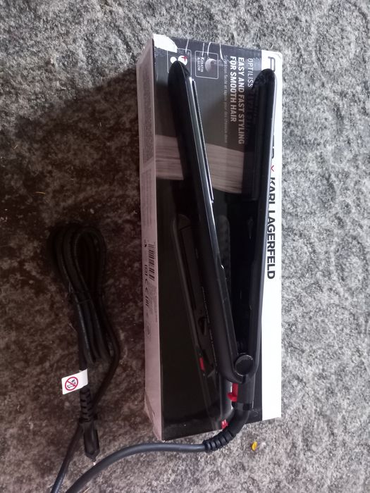 Випрямлювач для волосся Rowenta x Karl Lagerfeld SF333LF0