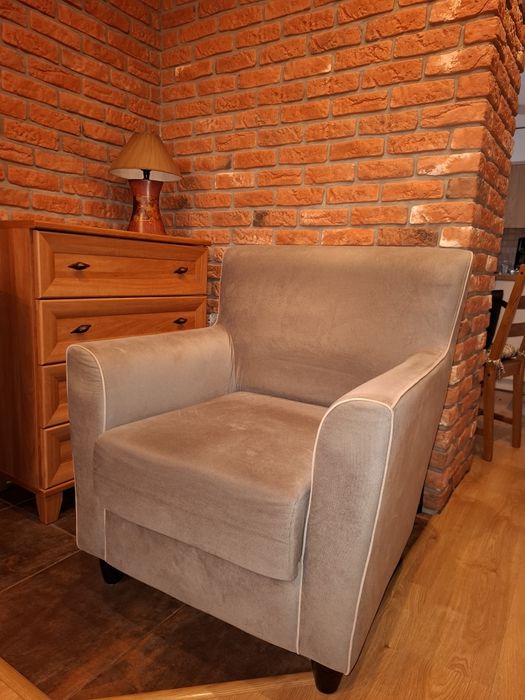 Sprzedam 2 fotele Bergamo Agata Meble