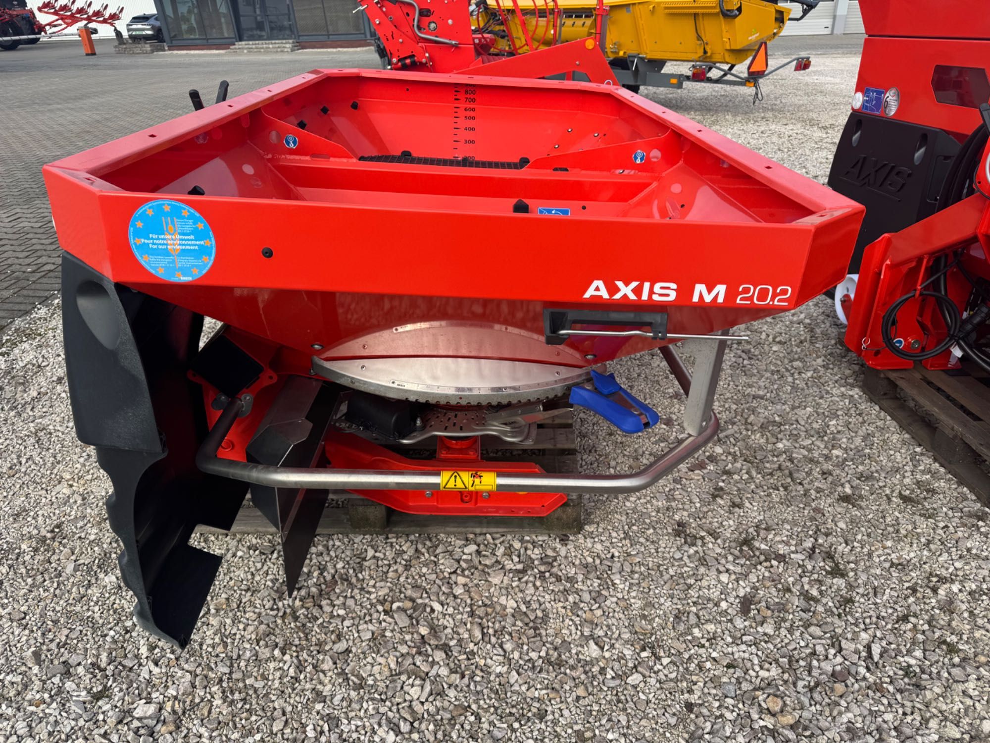 Rozsiewacz nawozu AXIS M 20.2 Q V8