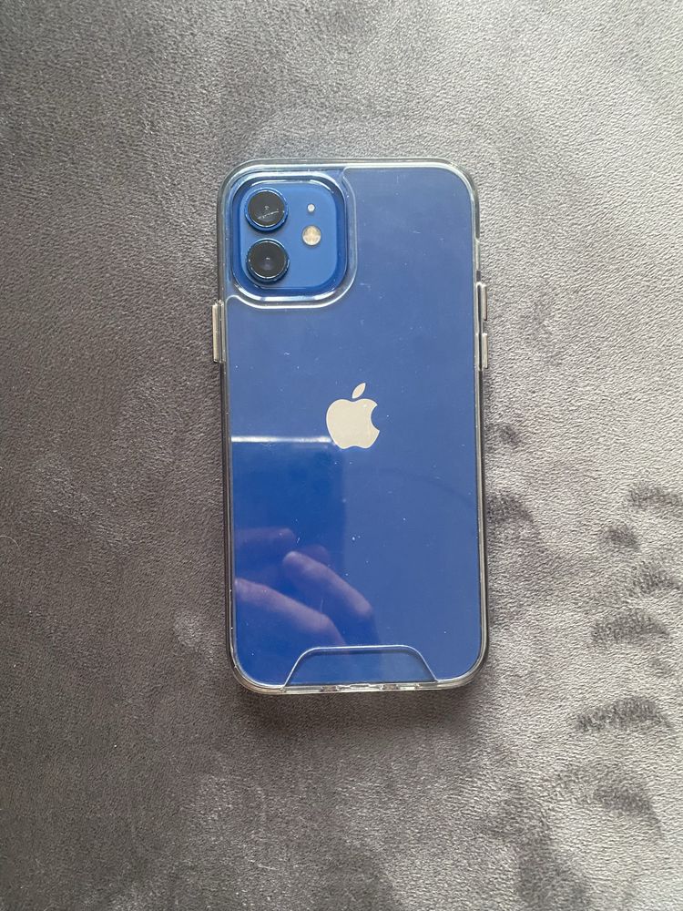 Iphone 12 в хорошому стані
