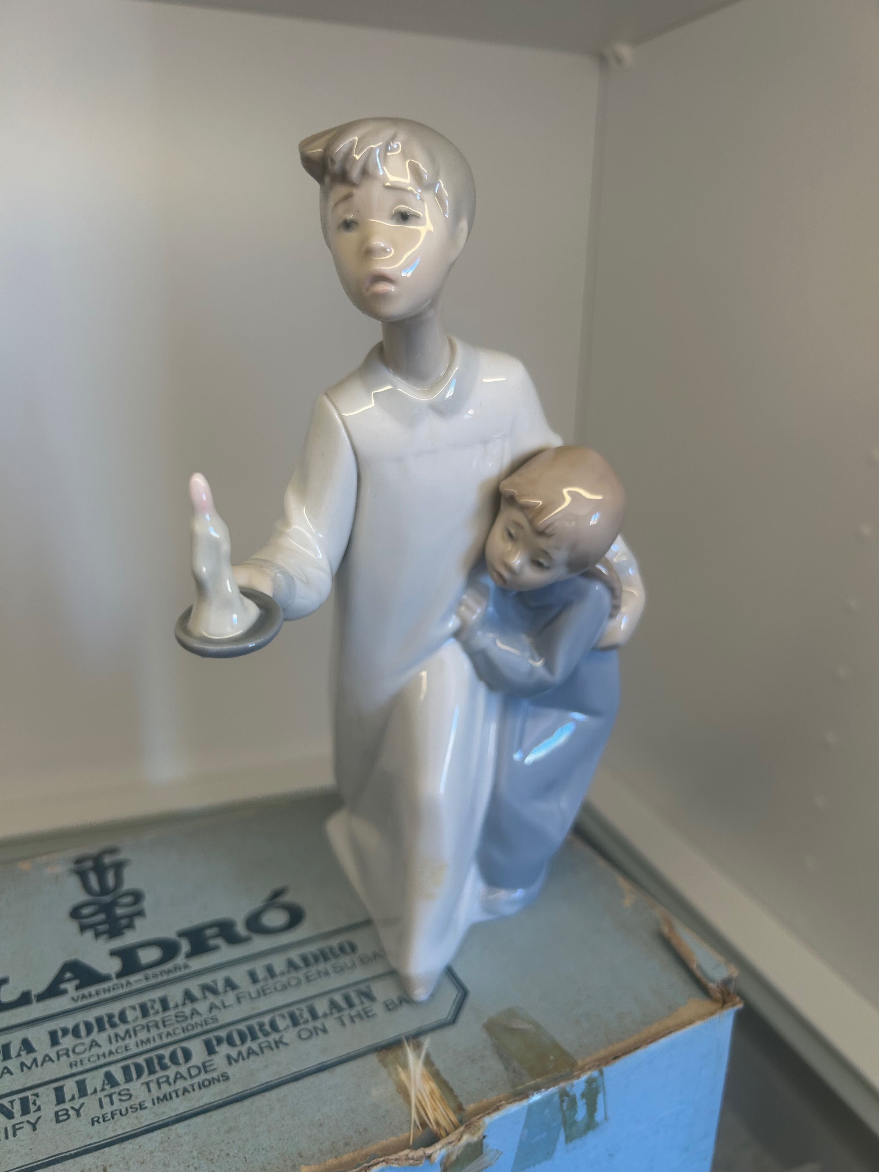 Lladró 4874 "Grupo niños camisón" - com caixa original