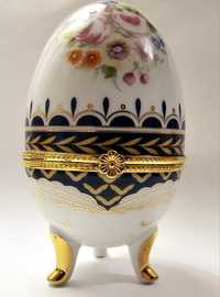 Puzderko porcelanowe jajko Faberge