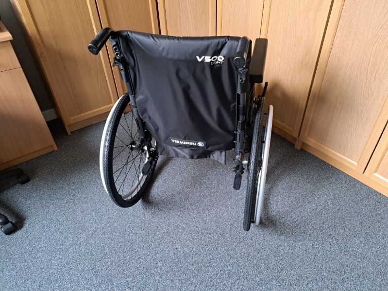 Wózek inwalidzki v500 light