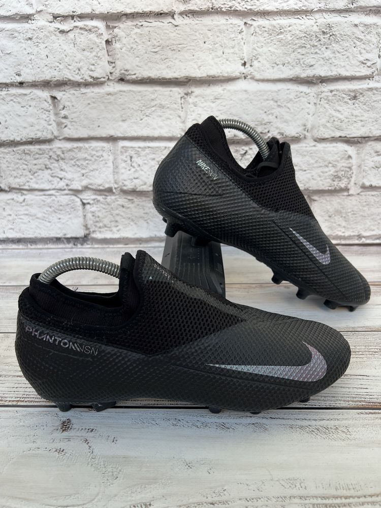 Футбольні бутси Оригінал Nike Phantom Vsn 2 Academy DF MG 43р.27.5см.