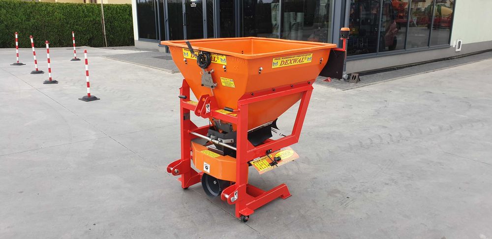 Solarka Piaskarka Posypywarka Dexwal PK 550 - W opcji zasuwa Hydr.