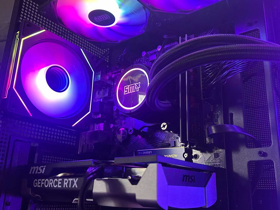 Komputer Gamingowy RTX 5060 FV23% AMD Ryzen 5 Akwarium AIO 360 do Gier