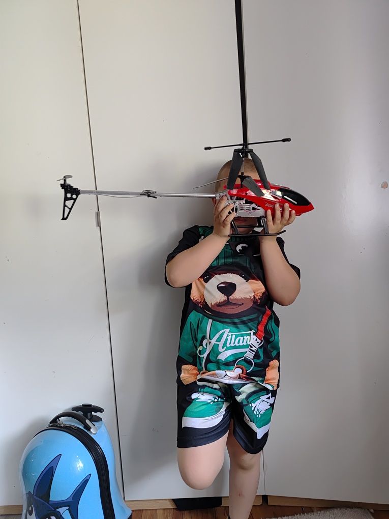 Latajacy helikopter Zdalnie sterowany Lata jak dron