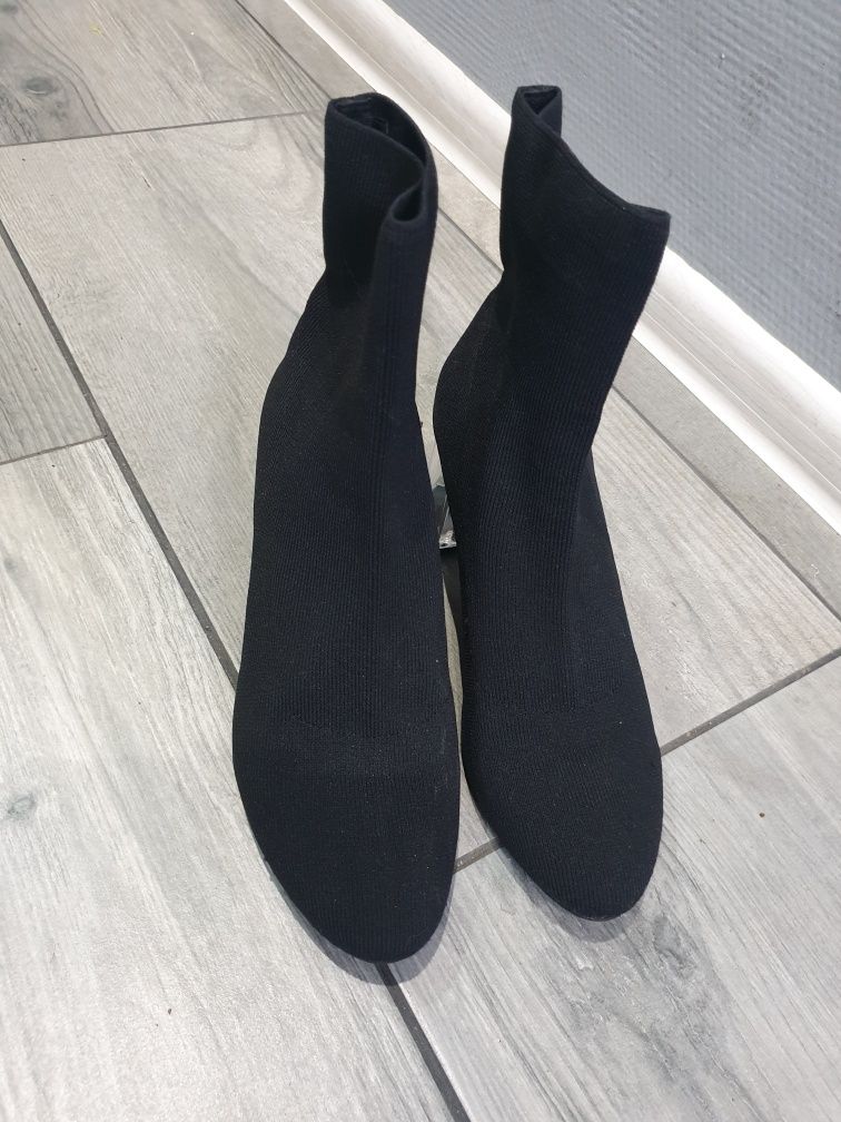 Buty Pull & bear 39