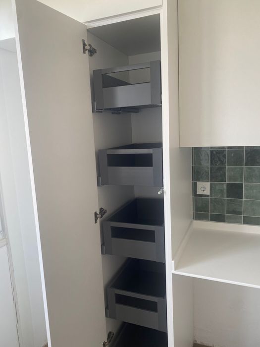 Aluga-se quarto Queluz