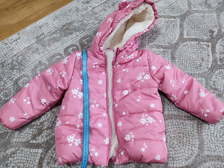 Kurtka ocieplana zimowa 98, dziewczynka.