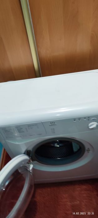 стиральная машина ,рабочая