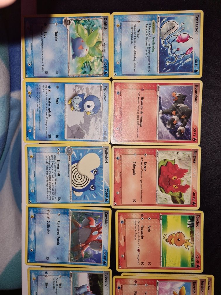 67 Cartas Pokémon