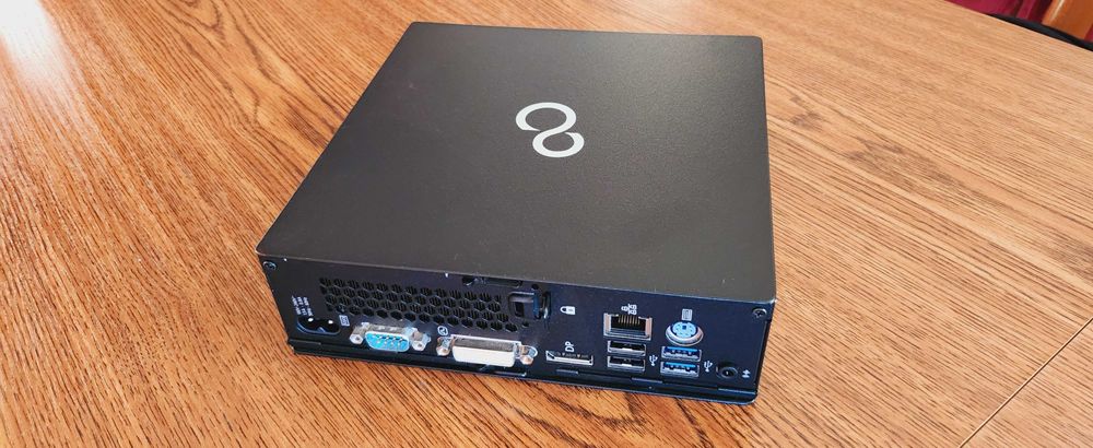 Mini Komputer Fujitsu Q556/2 i5 7gen 8gb/240ssd