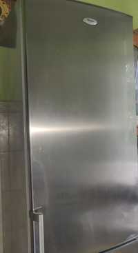 Продам робочий холодильник Whirlpool