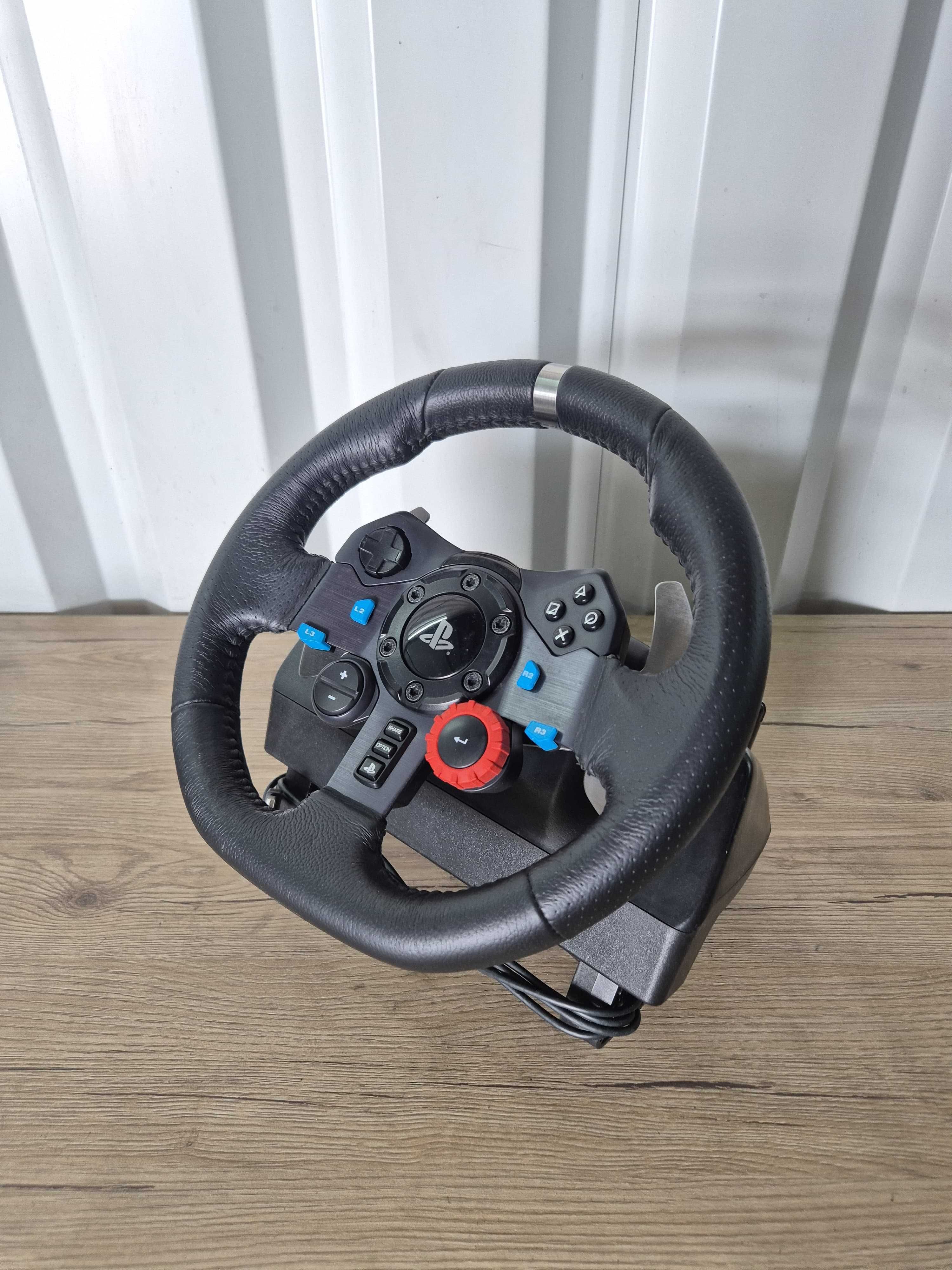Logitech G29 com caixa manual e travão de mão