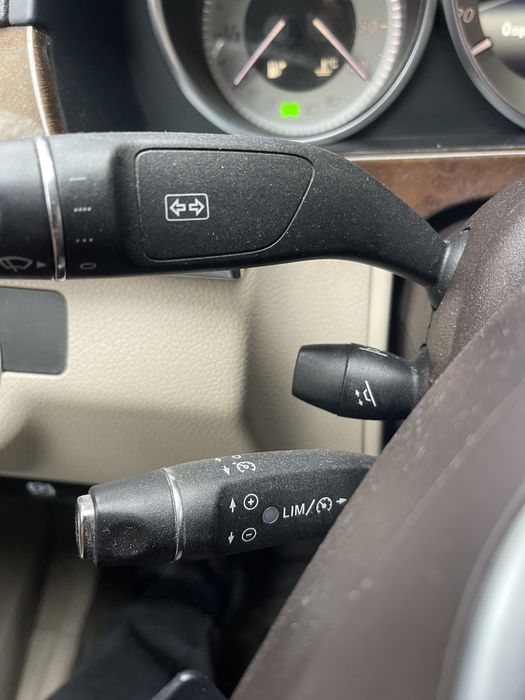 Mercedes benz Е220d 2013