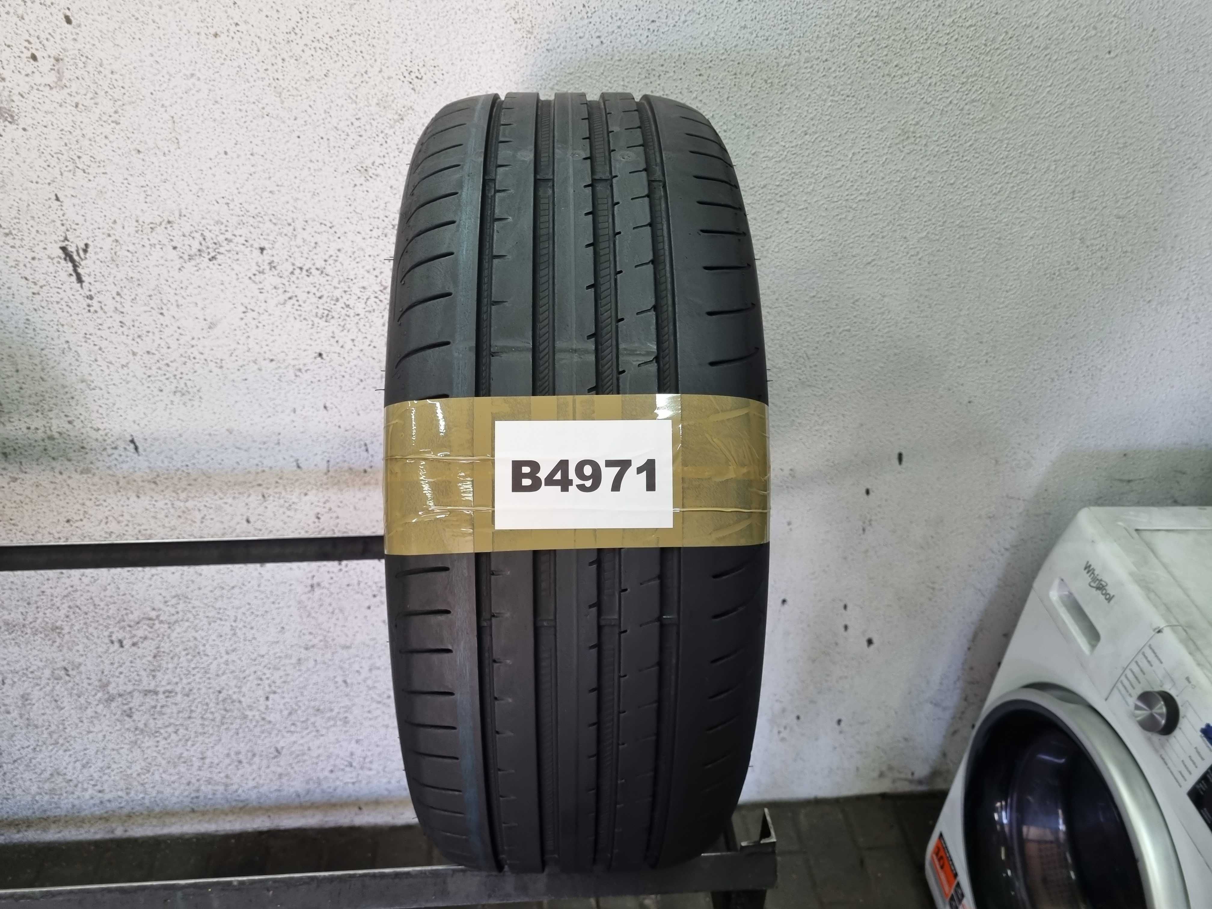 235/45/18 94W Goodyear Eagle F1 Asymmetric 3 D.3123