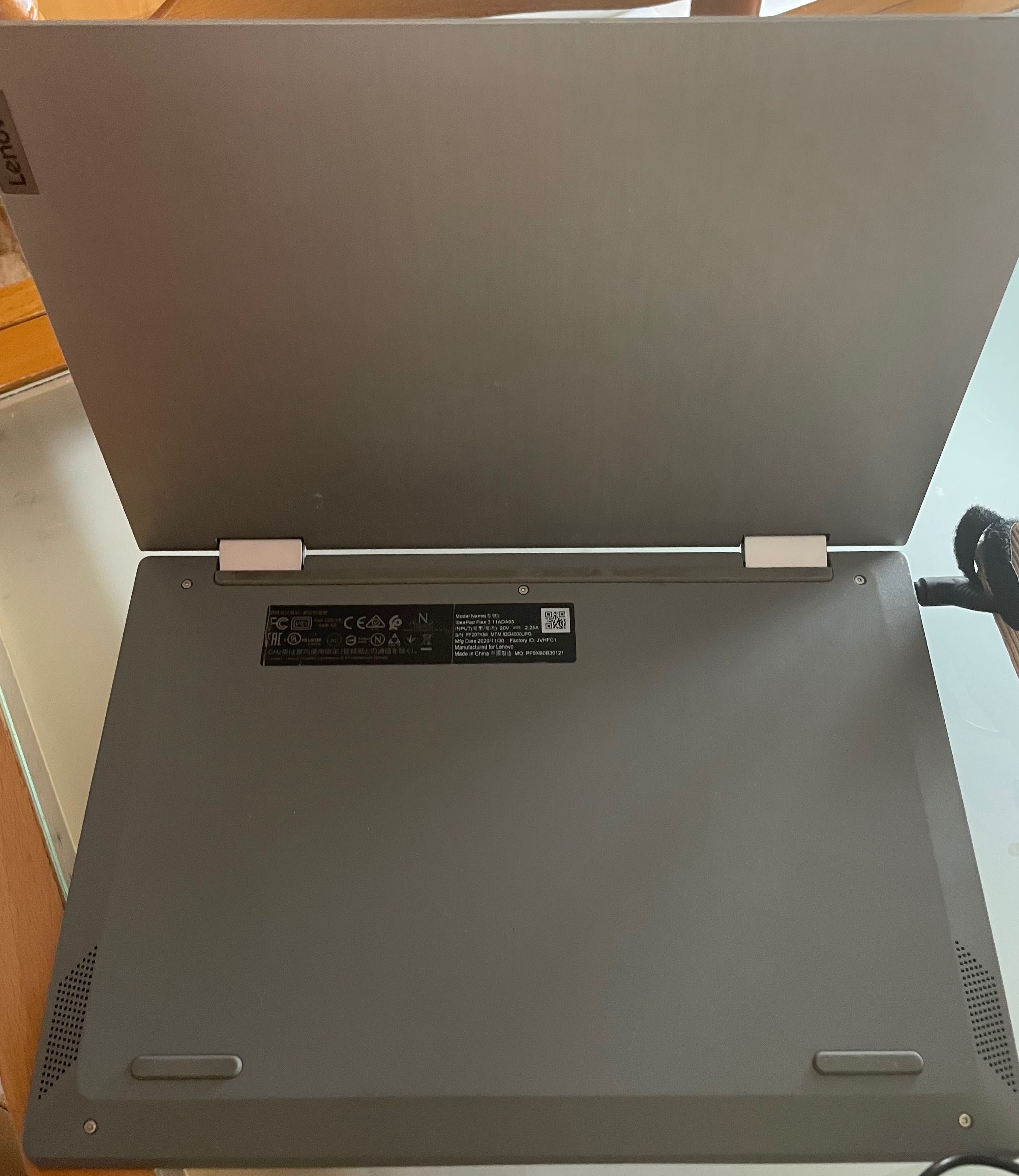 Lenovo Ideapad 3