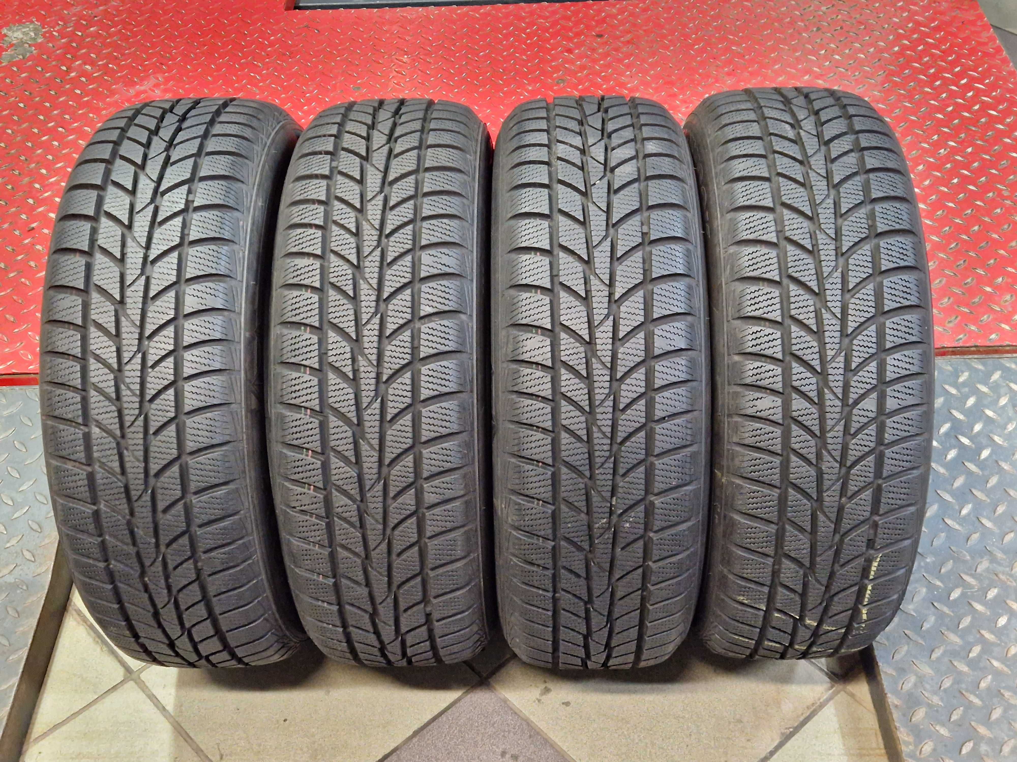 Hankook 205/60R16 Winter Icept RS