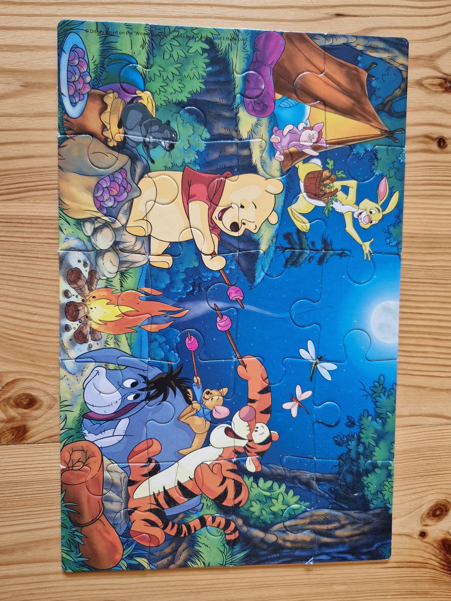 Zestaw    puzzli.
