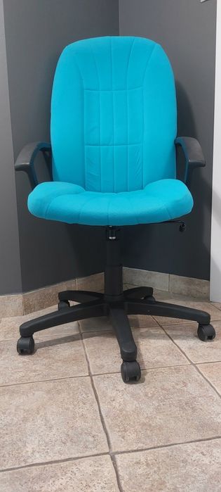 Fotel obrotowy biurowy MEFISTO Nowy Styl niebieski/turkusowy