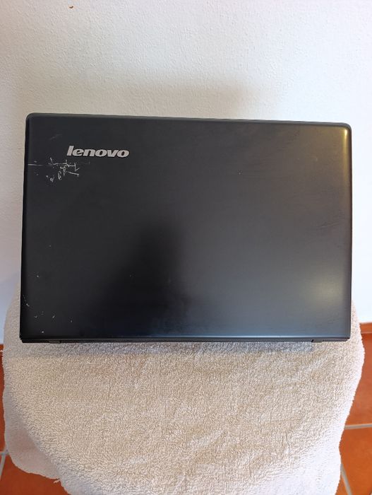 Lenovo Z51-70 (i5-5200U - 8GB RAM - 256GB SSD - GPU R9-M375 2GB)