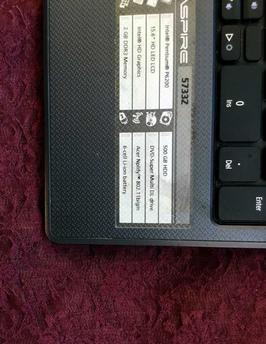 Ноутбук Acer Aspire 5733z
