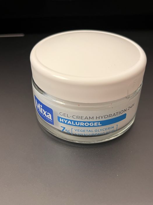 Mixa hyalurogel lekki ale bardzo nawilzajacy krem do twarzy