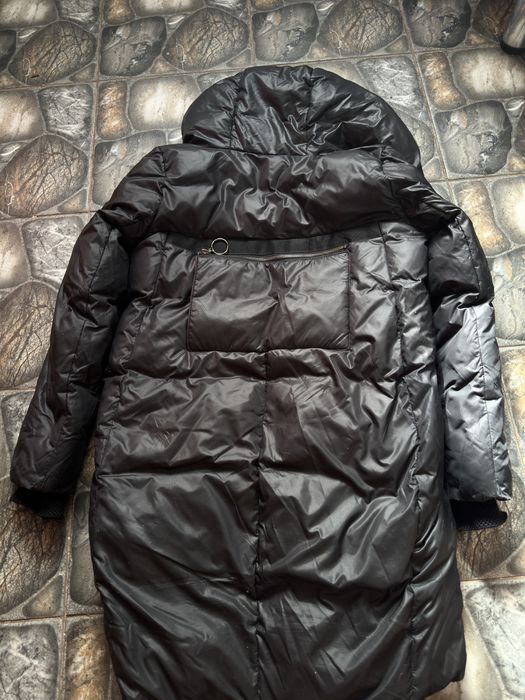 Зимова куртка подовжена