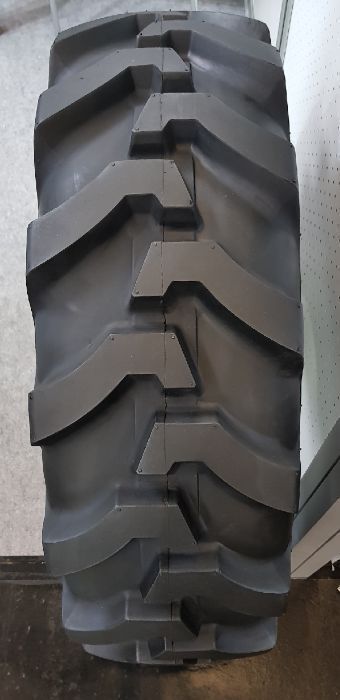 Nowa OPONA 12.5/80-18 12PR TL R4 HONOUR  320/80-18