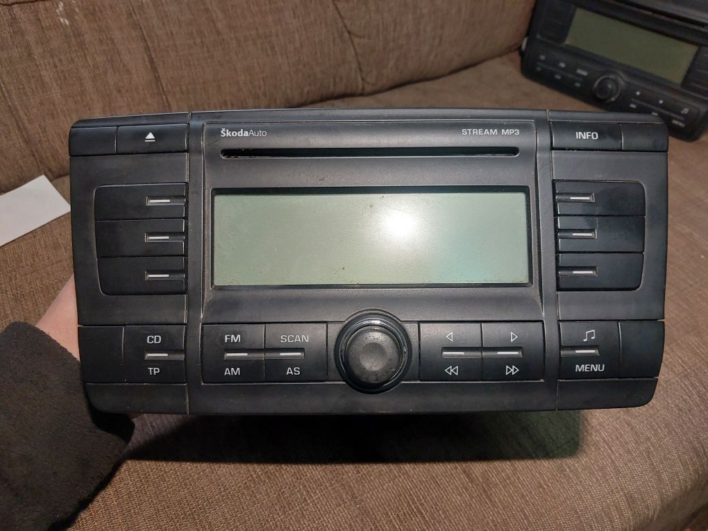 Oryginalne radio skoda