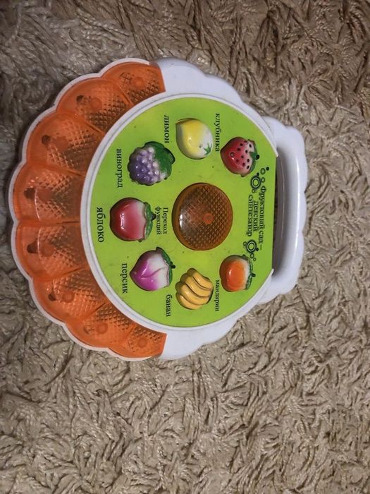 Дитячий синтезатор фруктовий сад